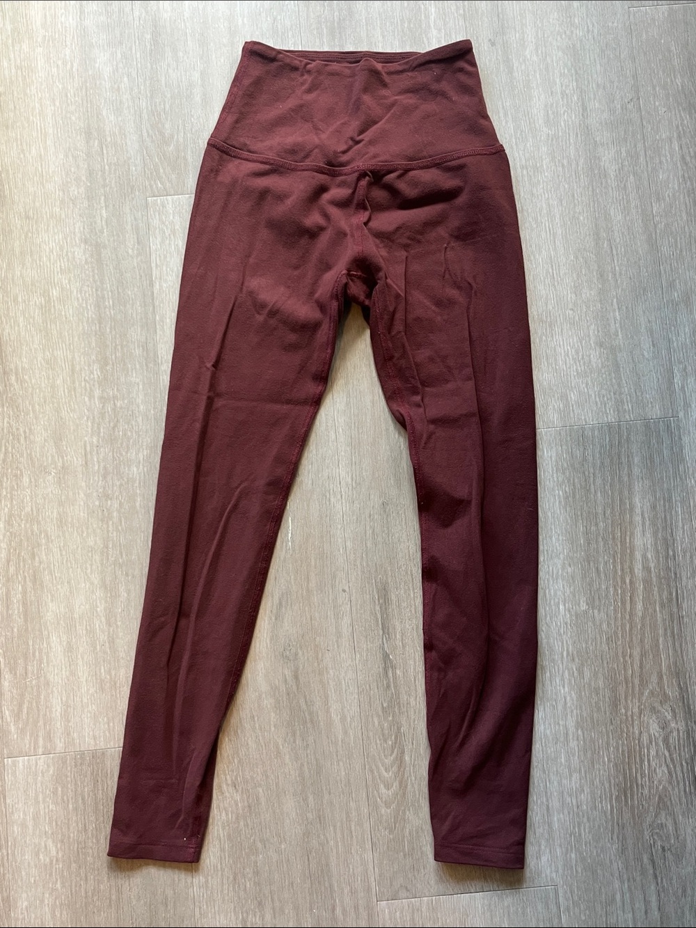 Beyond Yoga Leggings in Wine